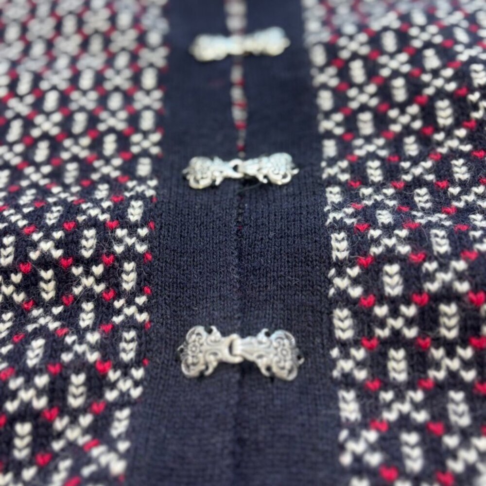 Vintage 90s LL Bean Fair Isle Wool Cardigan Metal Clasp Chunky Knit Birds Eye